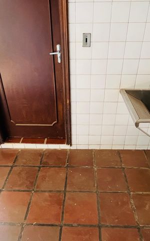 Casa para alugar com 601m², 6 quartos e 4 vagas