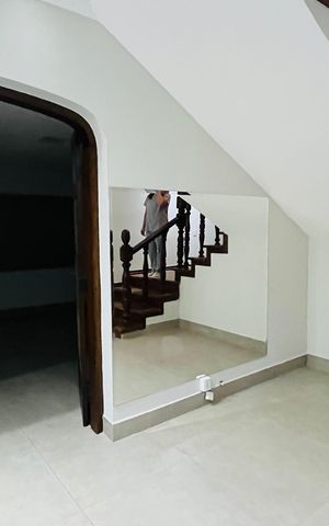 Casa para alugar com 601m², 6 quartos e 4 vagas