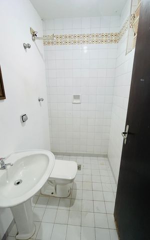 Casa para alugar com 601m², 6 quartos e 4 vagas