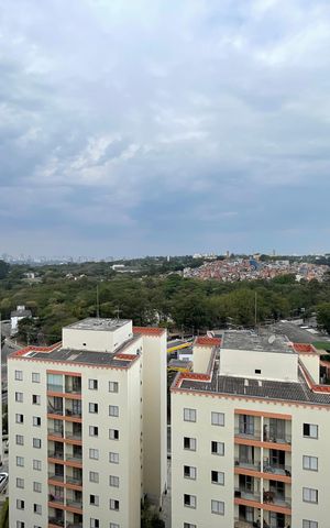 Apartamento à venda com 64m², 3 quartos e 1 vaga Apartamento à venda com 64m², 3 quartos e 1 vagaVaranda