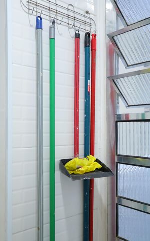 Casa de condomínio à venda com 60m², 2 quartos e 1 vagaÁrea de Serviço
