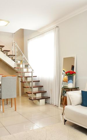 Apartamento à venda com 200m², 3 quartos e 2 vagas Apartamento à venda com 200m², 3 quartos e 2 vagasSala