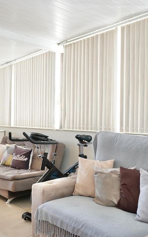 Apartamento à venda com 200m², 3 quartos e 2 vagas Apartamento à venda com 200m², 3 quartos e 2 vagasSala 2