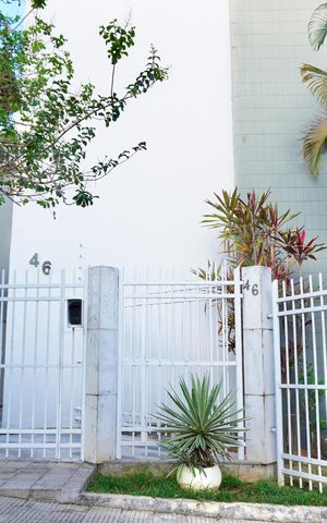 Apartamento à venda com 200m², 3 quartos e 2 vagas Apartamento à venda com 200m², 3 quartos e 2 vagasFachada