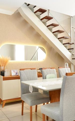 Apartamento à venda com 200m², 3 quartos e 2 vagas Apartamento à venda com 200m², 3 quartos e 2 vagasSala