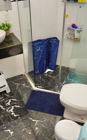 Apartamento à venda com 200m², 3 quartos e 2 vagas Apartamento à venda com 200m², 3 quartos e 2 vagasBanheiro Social