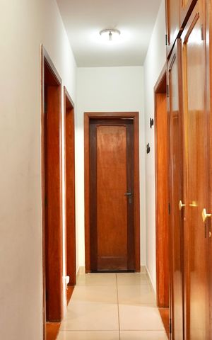 Apartamento à venda com 200m², 3 quartos e 2 vagas Apartamento à venda com 200m², 3 quartos e 2 vagasCorredor