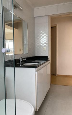 Apartamento à venda com 104m², 4 quartos e 2 vagasBanheiro