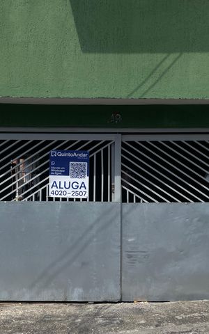 Casa para alugar com 70m², 2 quartos e 1 vaga Casa para alugar com 70m², 2 quartos e 1 vagaFachada+Placa