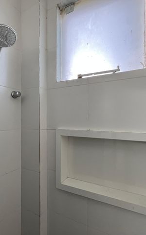 Apartamento à venda com 46m², 2 quartos e sem vaga Apartamento à venda com 46m², 2 quartos e sem vagaBanheiro