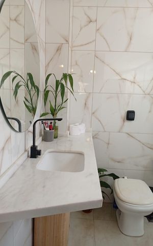 Apartamento para alugar com 240m², 3 quartos e 3 vagas Apartamento para alugar com 240m², 3 quartos e 3 vagasBanheiro