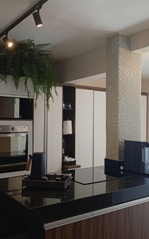 Apartamento para alugar com 240m², 3 quartos e 3 vagas Apartamento para alugar com 240m², 3 quartos e 3 vagasCozinha