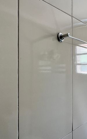 Casa à venda com 50m², 2 quartos e 1 vaga Casa à venda com 50m², 2 quartos e 1 vagaBanheiro 1