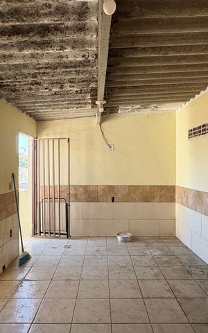 Casa à venda com 50m², 2 quartos e 1 vaga Casa à venda com 50m², 2 quartos e 1 vagaTerraço