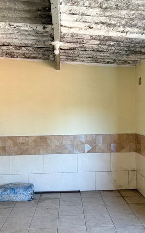 Casa à venda com 50m², 2 quartos e 1 vaga Casa à venda com 50m², 2 quartos e 1 vagaTerraço