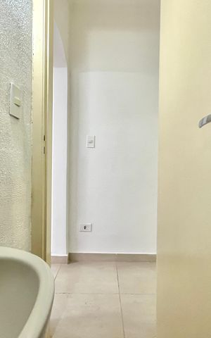 Casa à venda com 150m², 3 quartos e 1 vaga Casa à venda com 150m², 3 quartos e 1 vagaLavabo