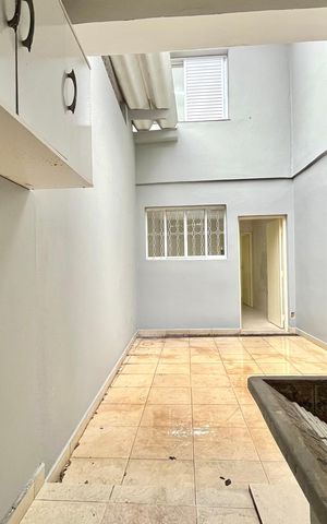 Casa à venda com 150m², 3 quartos e 1 vaga Casa à venda com 150m², 3 quartos e 1 vagaÁrea de Serviço