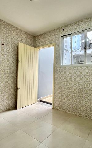 Casa à venda com 150m², 3 quartos e 1 vaga Casa à venda com 150m², 3 quartos e 1 vagaCozinha
