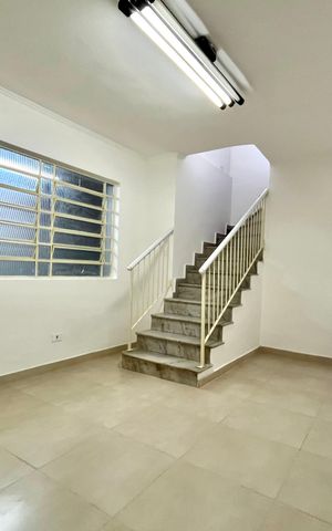 Casa à venda com 150m², 3 quartos e 1 vaga Casa à venda com 150m², 3 quartos e 1 vagaSala de Jantar