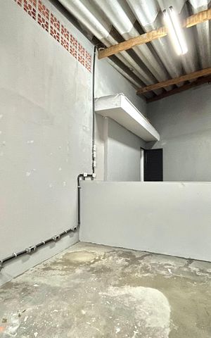 Casa à venda com 150m², 3 quartos e 1 vaga Casa à venda com 150m², 3 quartos e 1 vagaÁrea externa