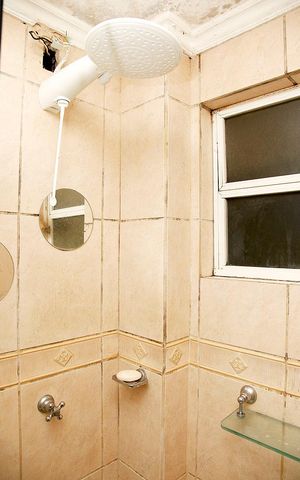 Apartamento para alugar com 60m², 2 quartos e 2 vagasBanheiro