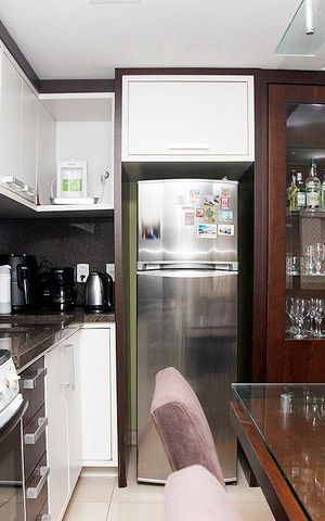 Apartamento para alugar com 60m², 2 quartos e 2 vagasCozinha + Área de Serviço