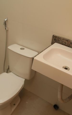 Casa de condomínio para alugar com 60m², 2 quartos e 1 vagaBanheiro 2