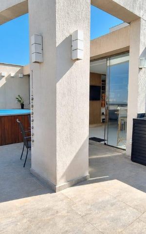 Apartamento à venda com 156m², 3 quartos e 2 vagasÁrea externa