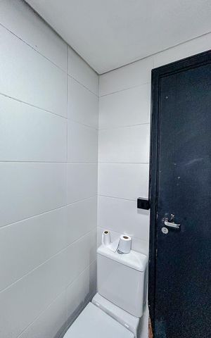 Apartamento para alugar com 52m², 2 quartos e 2 vagasBanheiro
