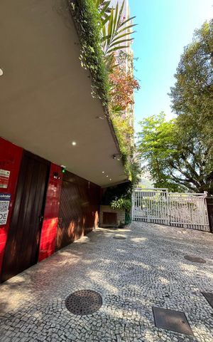 Apartamento à venda com 132m², 3 quartos e 1 vaga