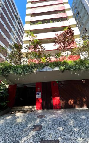 Apartamento à venda com 132m², 3 quartos e 1 vaga