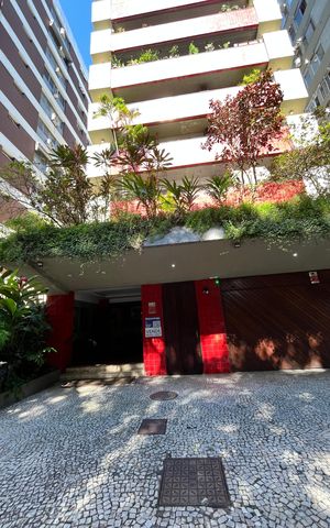 Apartamento à venda com 132m², 3 quartos e 1 vaga