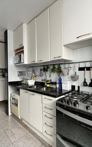 Apartamento à venda com 132m², 3 quartos e 1 vaga