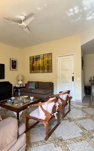 Apartamento à venda com 132m², 3 quartos e 1 vaga