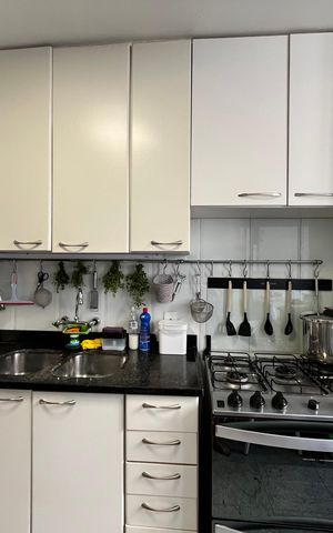Apartamento à venda com 132m², 3 quartos e 1 vaga