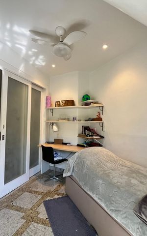 Apartamento à venda com 132m², 3 quartos e 1 vaga