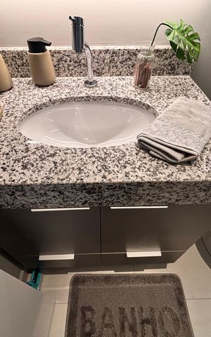 Studio para alugar com 39m², 1 quarto e sem vaga Studio para alugar com 39m², 1 quarto e sem vagaBanheiro