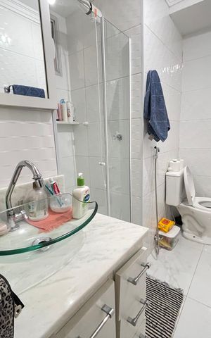 Apartamento à venda com 70m², 3 quartos e 1 vaga Apartamento à venda com 70m², 3 quartos e 1 vagaBanheiro Social