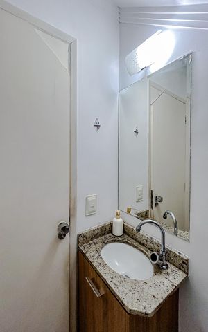 Casa à venda com 180m², 3 quartos e 5 vagasLavabo