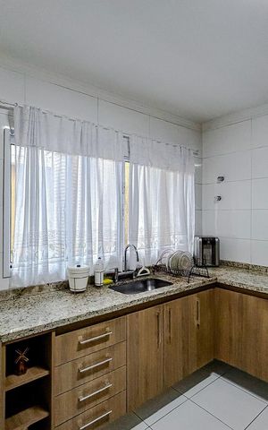 Casa à venda com 180m², 3 quartos e 5 vagasCozinha