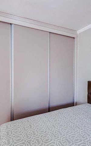 Casa à venda com 180m², 3 quartos e 5 vagasQuarto 1 - Suíte
