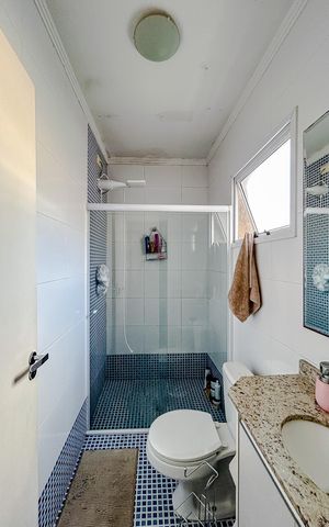 Casa à venda com 180m², 3 quartos e 5 vagasBanheiro da Suíte 3