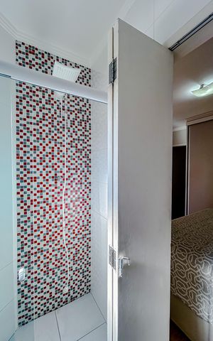 Casa à venda com 180m², 3 quartos e 5 vagasBanheiro da Suíte 1