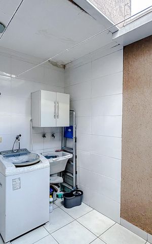 Casa à venda com 180m², 3 quartos e 5 vagasGaragem