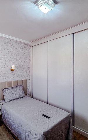 Casa à venda com 180m², 3 quartos e 5 vagasQuarto 3 - Suíte