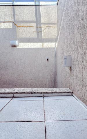 Casa à venda com 180m², 3 quartos e 5 vagasVista da Suíte 2