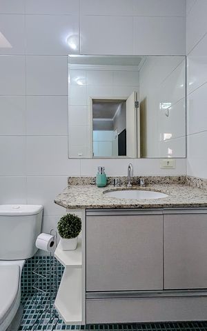 Casa à venda com 180m², 3 quartos e 5 vagasBanheiro da Suíte 2