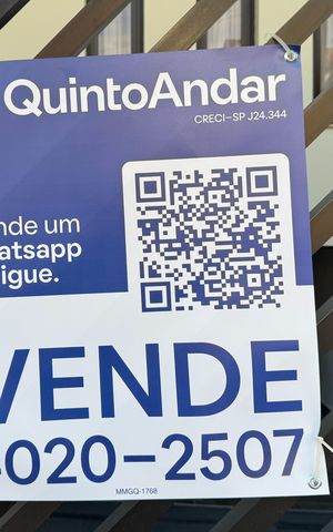 Casa à venda com 350m², 3 quartos e 3 vagas Casa à venda com 350m², 3 quartos e 3 vagasPlaca