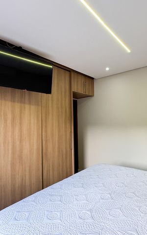 Casa à venda com 350m², 3 quartos e 3 vagas Casa à venda com 350m², 3 quartos e 3 vagasSuíte