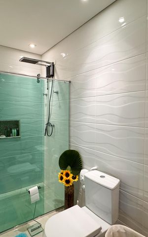 Casa à venda com 350m², 3 quartos e 3 vagas Casa à venda com 350m², 3 quartos e 3 vagasBanheiro Social